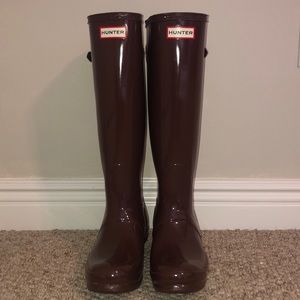 Hunter Tall Rainboots: women's size 8